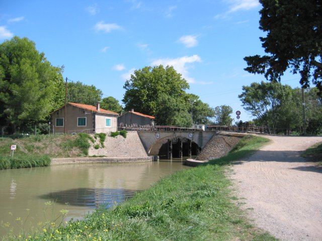 canal_des_deux_mers_825