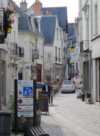 07-19-Chinon-60-0359-Chinon