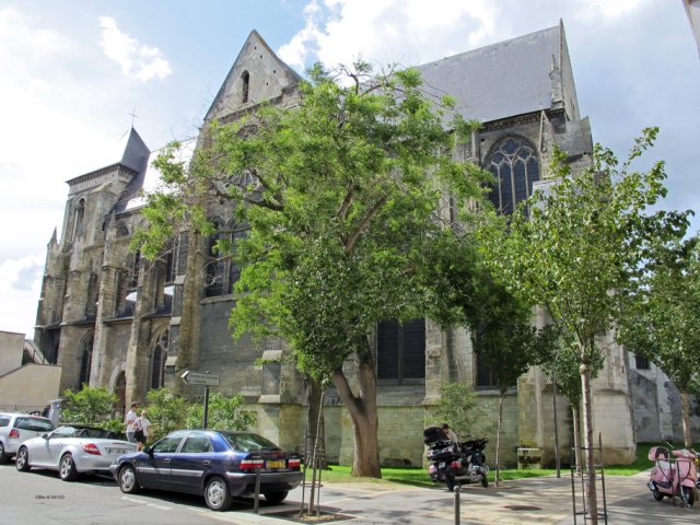 07-21-Chenonceau-62-0484-Tours-Eglise-St-Julien