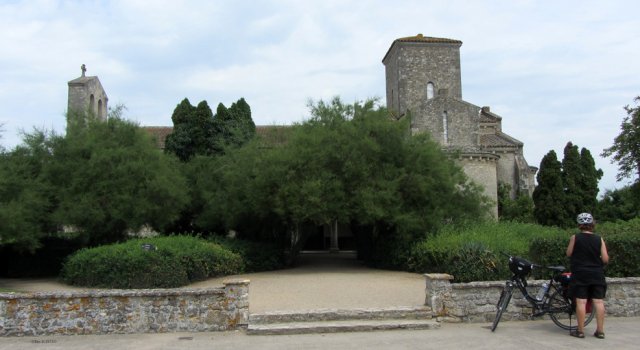 07-27-Sully-68-0115-Oratory-of-Germigny-des-Pres-8JH