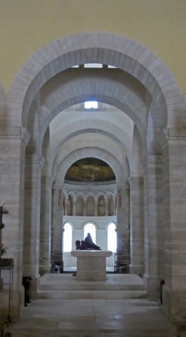 07-27-Sully-68-0135-Oratory-of-Germigny-des-Pres-8JH