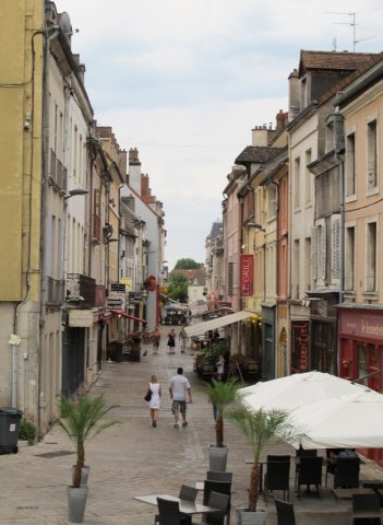 08-05-Chalon-77-0514-Chalon-Rue-de-Strasbourg
